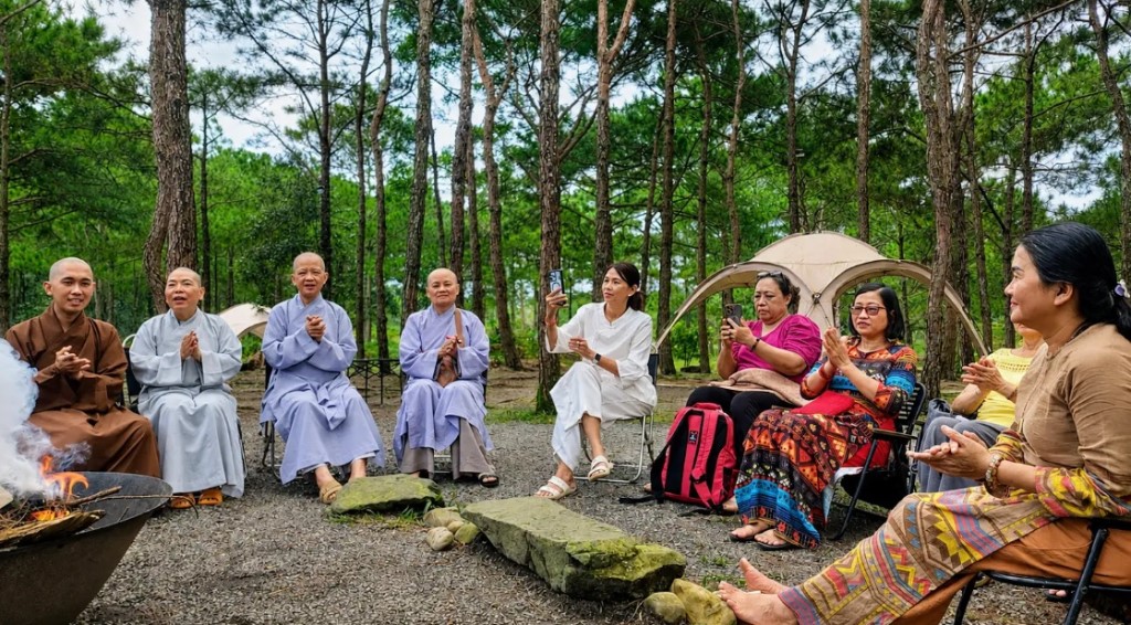 thay tanh tu_doi thong phuong boi_doi thong phuong boi_nguoiphattu_com10.jpg